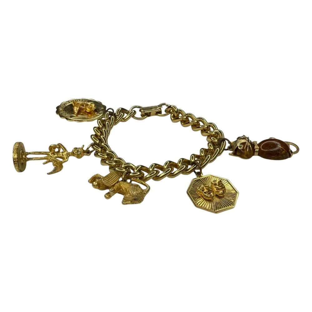 N/A vintage charm